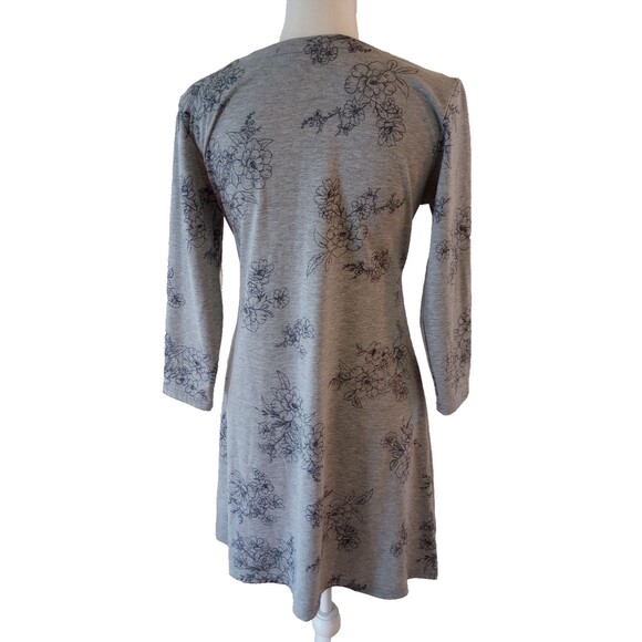Olive + Oak Tie Waist Knit Dress Gray Black Floral Petite Medium Casual Cozy - Picture 3 of 7